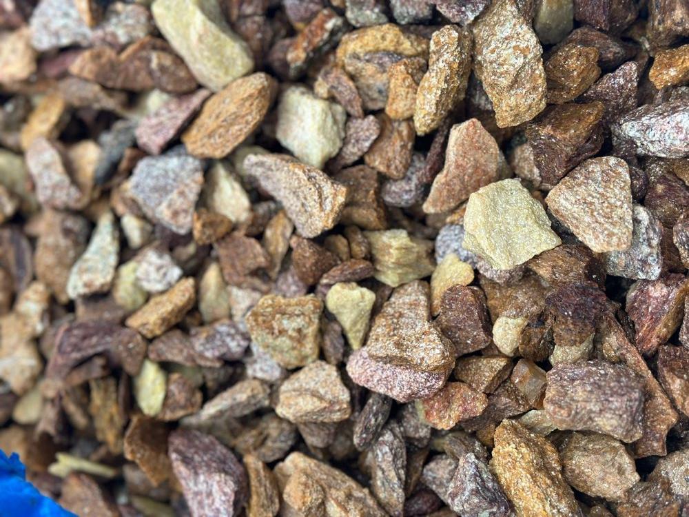 Златолит персиковый декоративная каменная крошка купить в Иваново