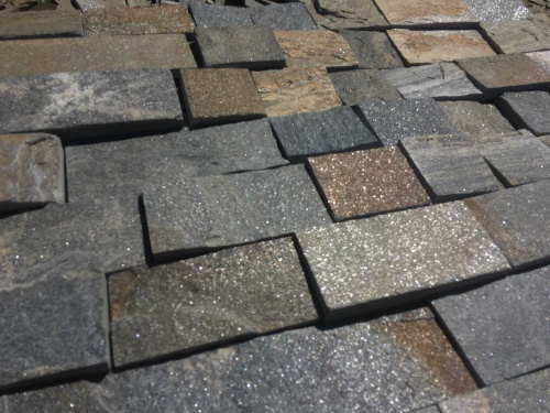 Плитка пилёная златолит Уральский для цоколя, отмостки купить в Иваново