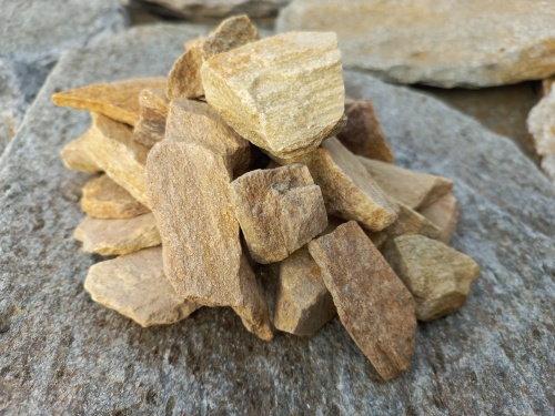 Златолит жёлтый декоративная каменная крошка купить в Иваново